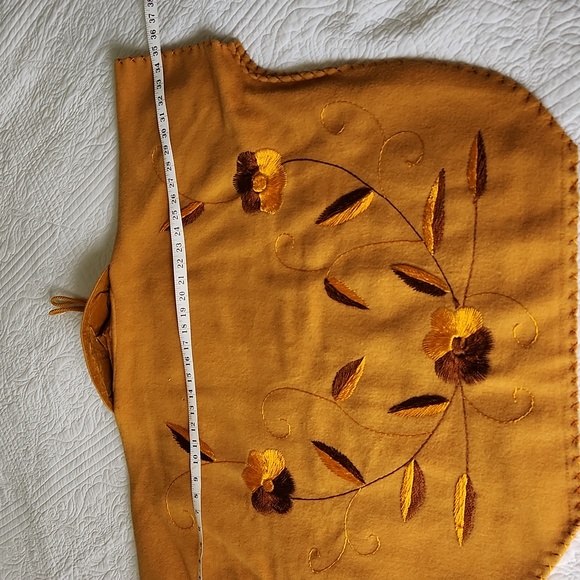 Poncho - One of a Kind - Picture 12 of 12